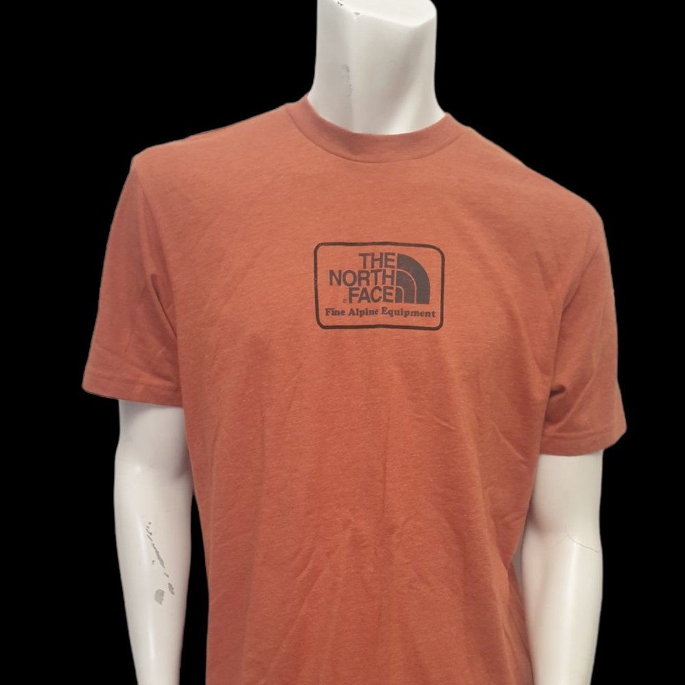 The North Face Apline New Men's T-Shirt Tee Short Sleeve Medium